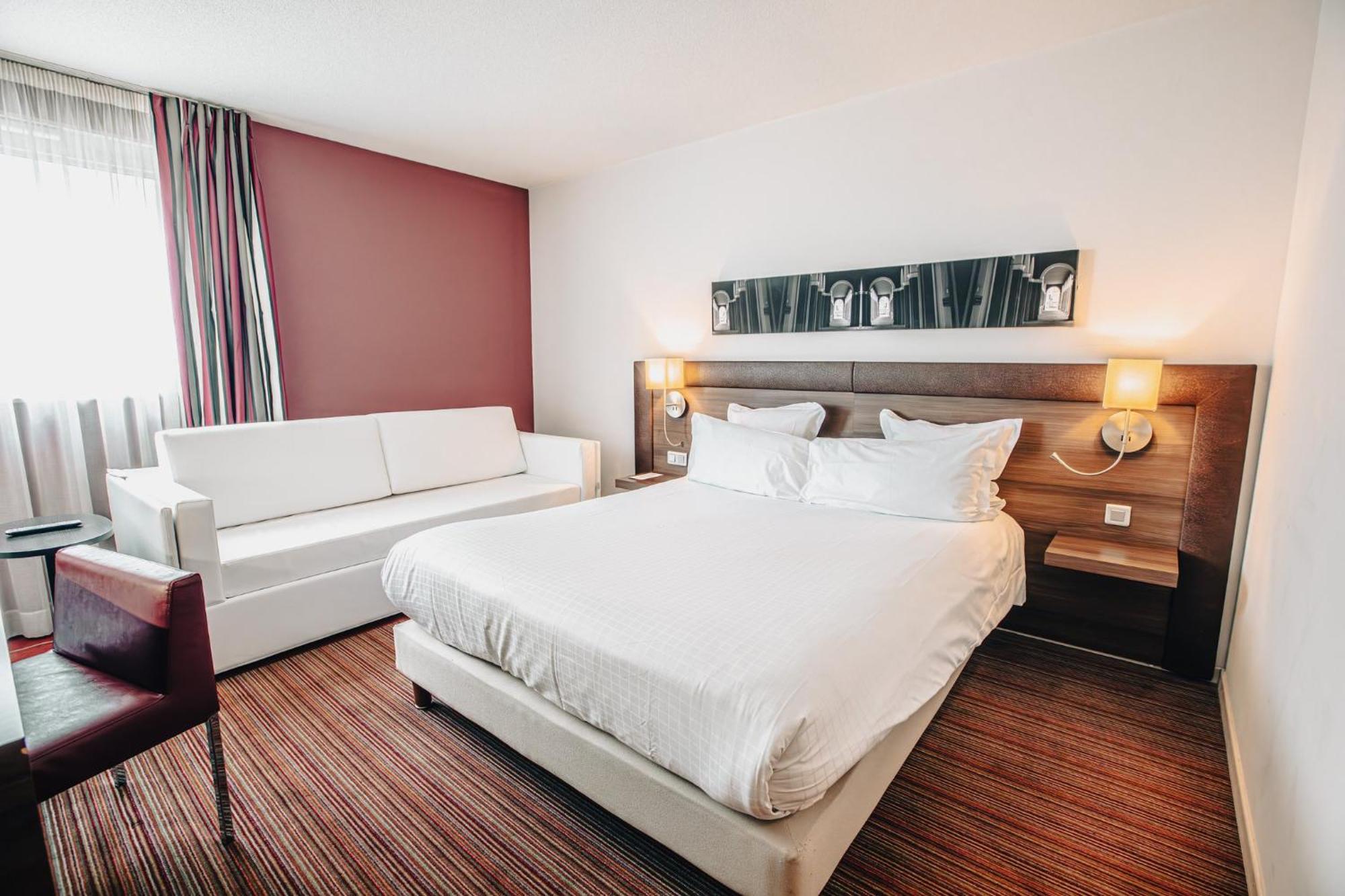 Holiday Inn Mulhouse, An Ihg Hotel Kültér fotó